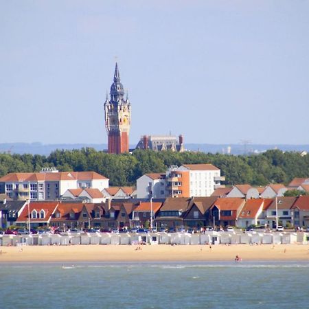 Apartmán Lazur Du Dragon Calais Exteriér fotografie