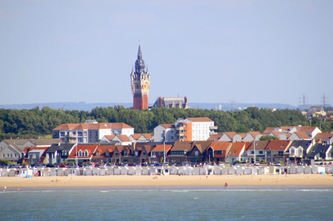 Apartmán Lazur Du Dragon Calais Exteriér fotografie