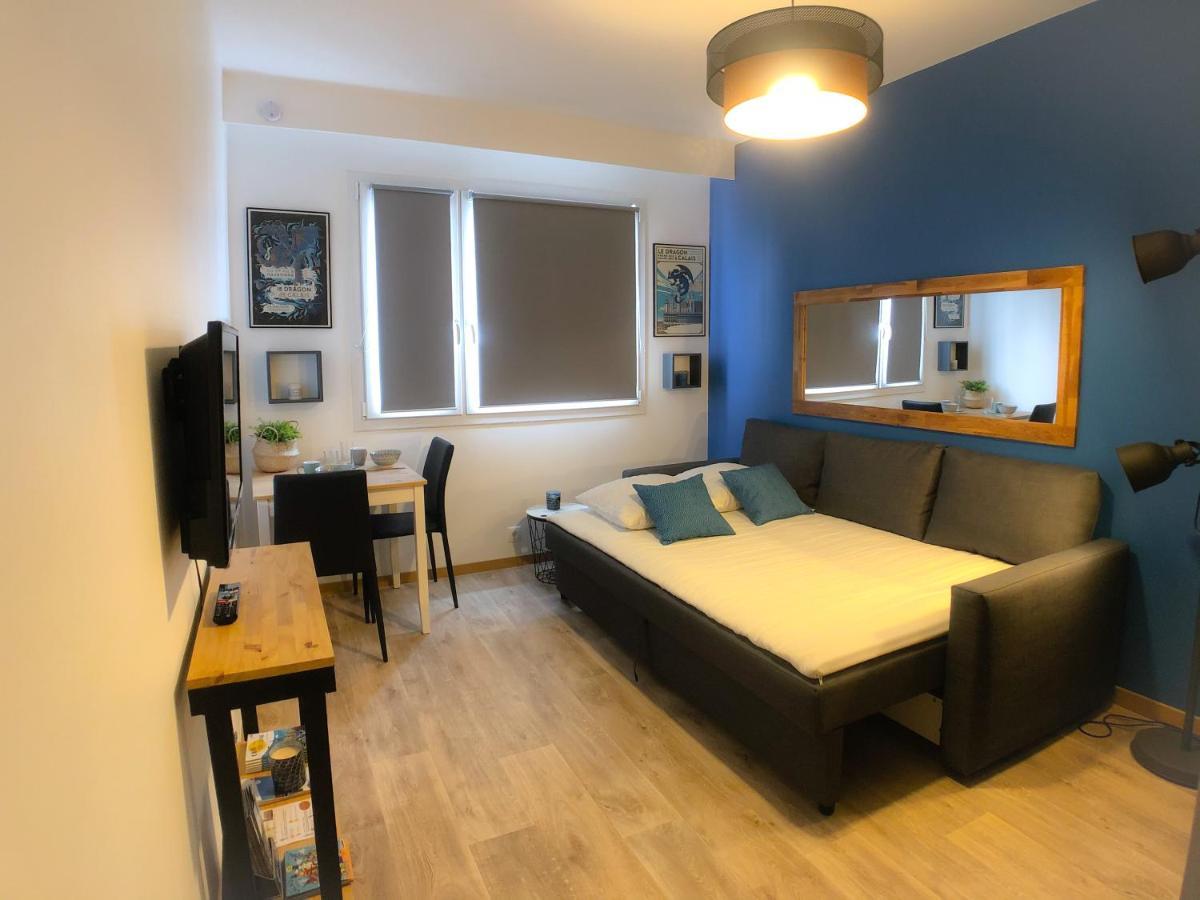 Apartmán Lazur Du Dragon Calais Exteriér fotografie
